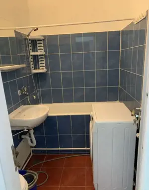 300 Euro! Ap 1 cam Tatarasi la A uri, et 4 cu lift - imagine 4