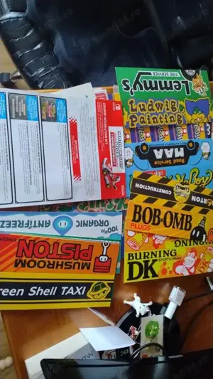 Nintendo Switch: Mario Kart 8 Deluxe +figurina Luigi Kart+collectibles - imagine 3