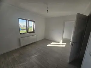 La cheie. Disponibil imediat. Despartit prin camera tehnica - imagine 5