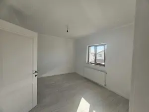 La cheie. Disponibil imediat. Despartit prin camera tehnica - imagine 6