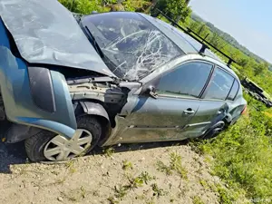 Renault Megane 2 , 1.5 dci, 2004 - imagine 3 Renault Megane 2 , 1.5 dci, 2004 - imagine 3