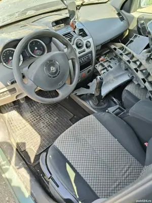 Renault Megane 2 , 1.5 dci, 2004 - imagine 5 Renault Megane 2 , 1.5 dci, 2004 - imagine 5