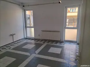 Sp.com cladire 500 mp,parcare proprie , ultracentral,zona Hala Centrală