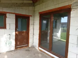 Casă la roșu + 2800 mp teren + terasă + cămară tehnică   Conacul lui Iosif, aproape de Timișoara! - imagine 4