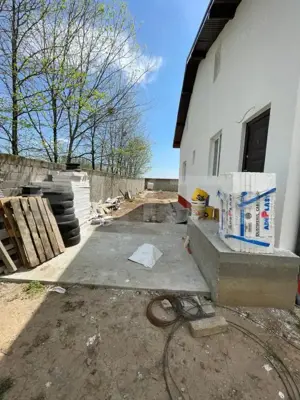 Casa Ghercesti, P+M, 262 mp, deschidere 32.93m, teren 1062 mp - imagine 2