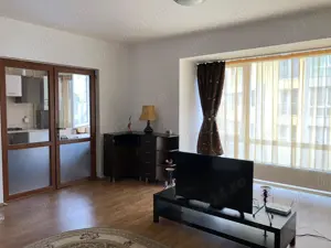 Garsoniera mare, in imobil nou, intrare Racadau - imagine 2