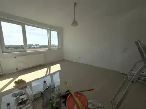 Renovat integral, luminos, etaj intermediar ! - imagine 13