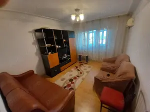 Inchiriez apartament trei camere micro 14