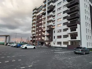 Loc parcare privat (nu garaj) la City Lake View (lângă bloc Vamina)