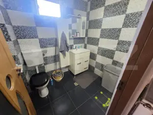 Casa individuala cu 4 camere, 160 mp utili,Sebes central - imagine 8