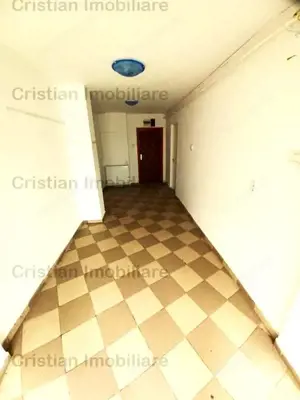 Spatiu comercial 57 mp, POZITIE EXCELENTA, Garii - imagine 5