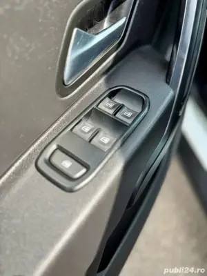 Dacia Duster 1.5 Blue Dci 4X4 2020 - imagine 14 Dacia Duster 1.5 Blue Dci 4X4 2020 - imagine 14