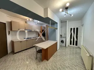 SX552 Iulius Mall-3 Camere decomandat, Disponibil Imediat