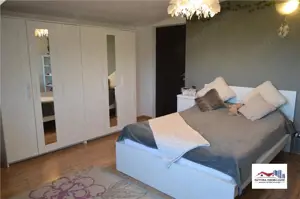 Casa Spatioasa de Vanzare Zona Semicentrala