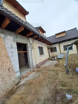 zona Piata Mare Casa NOUA din Caramida si Bca