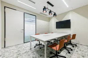 Alăturați-vă unui mediu de co-working cooperativ în Regus Sun Business Centre  