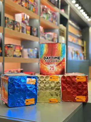 Baterii de zi cu fum colorat pentru sedinte foto  gender reveal