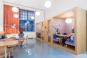 Acces all-inclusive la spații de co-working în Regus Central Business Plaza Tower 3