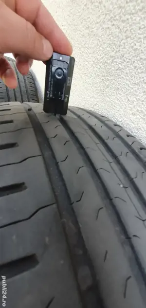 Anvelope Vara Continental 235 60R18 107V XL - imagine 3