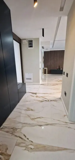 Apartament cu 3 camere, mobilat si utilat . - imagine 15