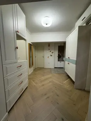 Apartament 4 camere Faleza Nord - imagine 12 Apartament 4 camere Faleza Nord - imagine 12