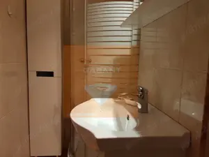 Apartament  4 camere, Ultracentral, mobilat, utilat modern. - imagine 5