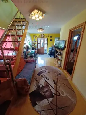 Casa Pretabila 2 familii, suprafata teren 290 mp, toate utilitatile, zona Centrala - imagine 11