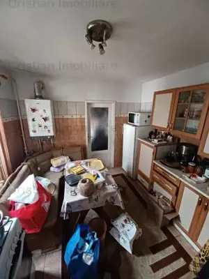 Casa Pretabila 2 familii, suprafata teren 290 mp, toate utilitatile, zona Centrala - imagine 19