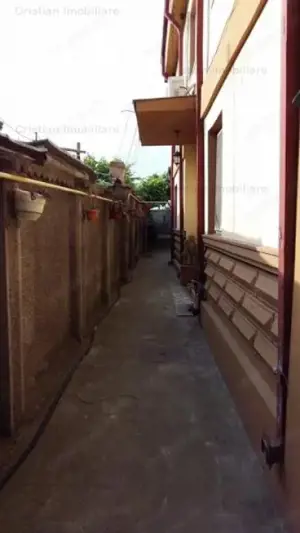 Vila P+1 -2 corpuri pretabila 2 FAMILII zona Centrala(C Galati-Independentei) 216mp construtiiti - imagine 5 Vila P+1 -2 corpuri pretabila 2 FAMILII zona Centrala(C Galati-Independentei) 216mp construtiiti - imagine 5