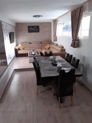 1100mp util IMENSA VILA P+1+M+ 2 spatii comerciale, zona Centrala - imagine 18