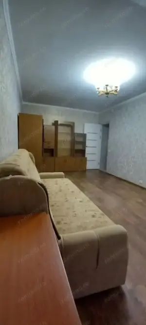 Apartament 2 cam zona Complex Studentesc 