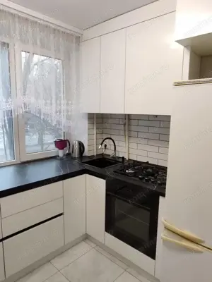 Apartament 2 cam zona Complex Studentesc  - imagine 2