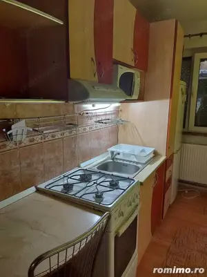 garsoniera zona Complex Studentesc - imagine 2