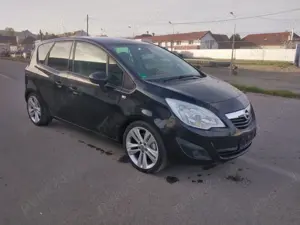 Opel Meriva B 1.4 16v Edition - imagine 4
