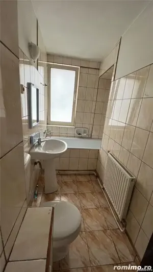 garsoniera zona Complex Studentesc - imagine 2 garsoniera zona Complex Studentesc - imagine 2