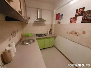 1 camera situat in zona Aradului