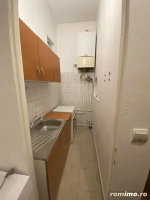 garsoniera in zona Dacia