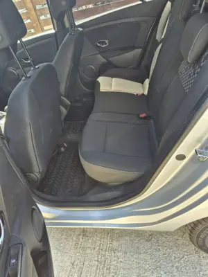 Renault Megane 3 - imagine 5