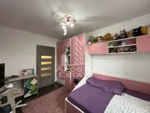 Apartament cu 3 camere mobilat si cu gradina proprie de 50mp in Giroc. - imagine 10