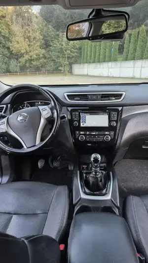 Nissan X-Trail T32 cu 7 locuri 4x4 piele, panoramic, carlig, Keyles, anvelope noi, recent adus în Ro - imagine 4