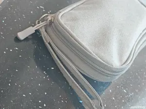 Borseta mica calatorie 