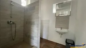 FILM   3D! Edificiu multifunctional, Semicentral,Targu Mures. - imagine 5