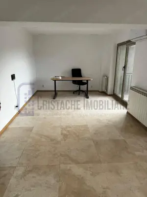 Fără Comision! Birouri 230 mp-centrala proprie-P-ta Alba Iulia-etaj 5-bloc '90 - imagine 5 Fără Comision! Birouri 230 mp-centrala proprie-P-ta Alba Iulia-etaj 5-bloc '90 - imagine 5