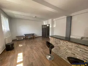 FILM   3D! Edificiu multifunctional, Semicentral,Targu Mures. - imagine 3