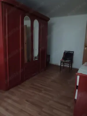 Se vinde garsonira studiou in demisol  - imagine 3 Se vinde garsonira studiou in demisol  - imagine 3