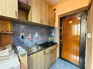 GARSONIERA , ETAJ 3, ZONA ROGERIUS, STRADA ALUMINEI - imagine 4