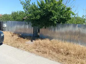 Vând casă bătrânească sat ciresanu com Baba Ana judetul Prahova casa compusă din trei camere plus de - imagine 2