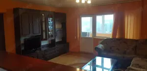 Ofer spre închiriere apartament cu 2 camere 65 metri valabil inepand cu 16.04. - imagine 4