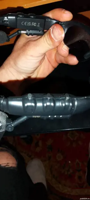 ochelari de soare cu căști 