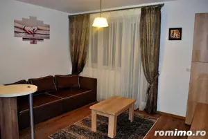 1 camera zona Lipovei